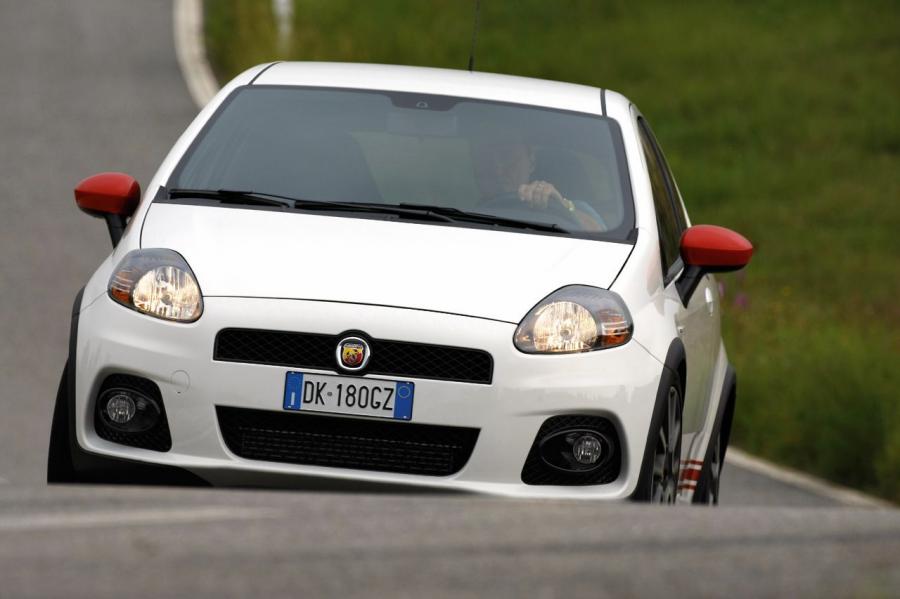 Fiat Grande Punto Abarth 2007 года  (фото 58 из 67)